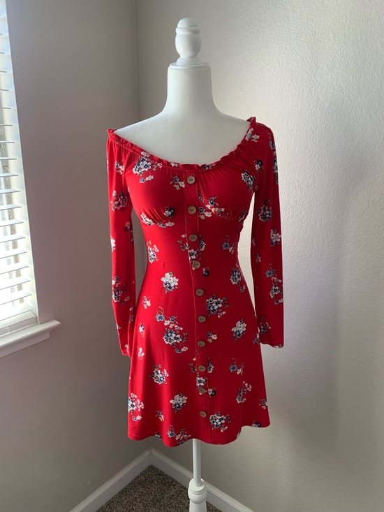 No Boundaries Dresses & Skirts - No Boundaries Red Floral Long Sleeve Button-Front Dress